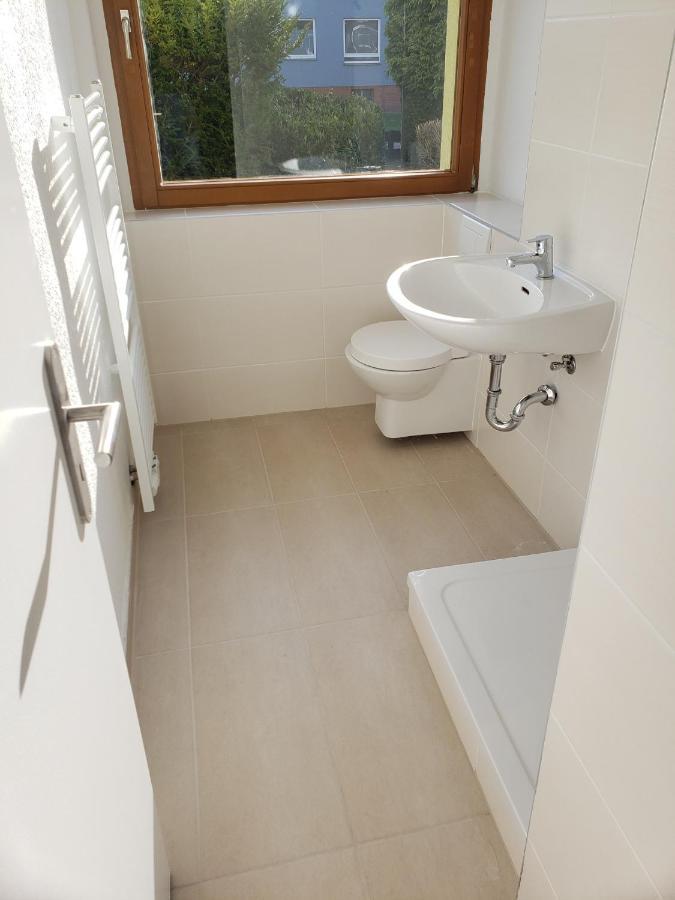Monteurswohnung-Kas-1 Zimmer Mit Eigenem Bad Salzgitter Ngoại thất bức ảnh